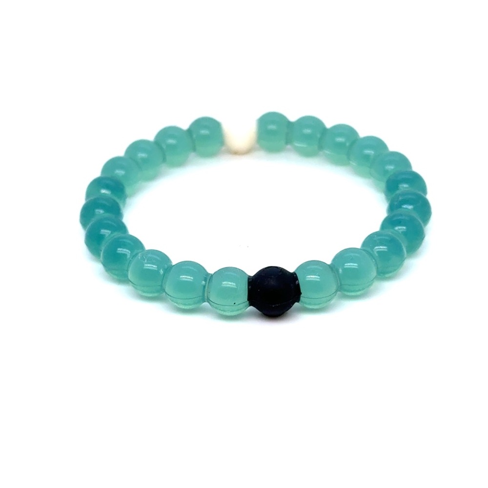Lokai Aqua Beaded Stretch Bracelet with Black‎ Accent